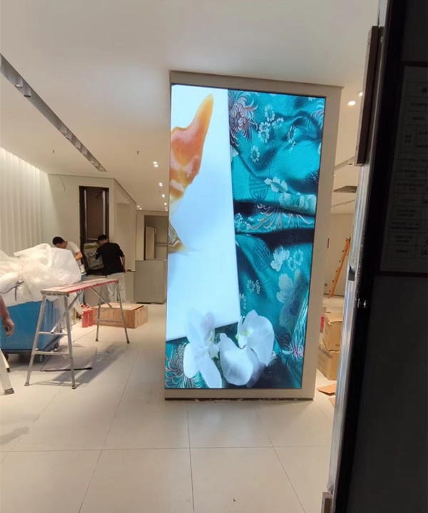 永胜商场门店转角LED显示屏